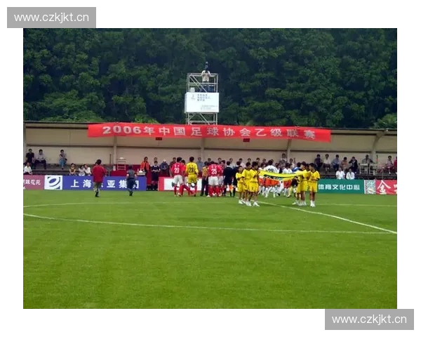 香港足球队奋战国际赛场展现拼搏精神推动本地足球发展